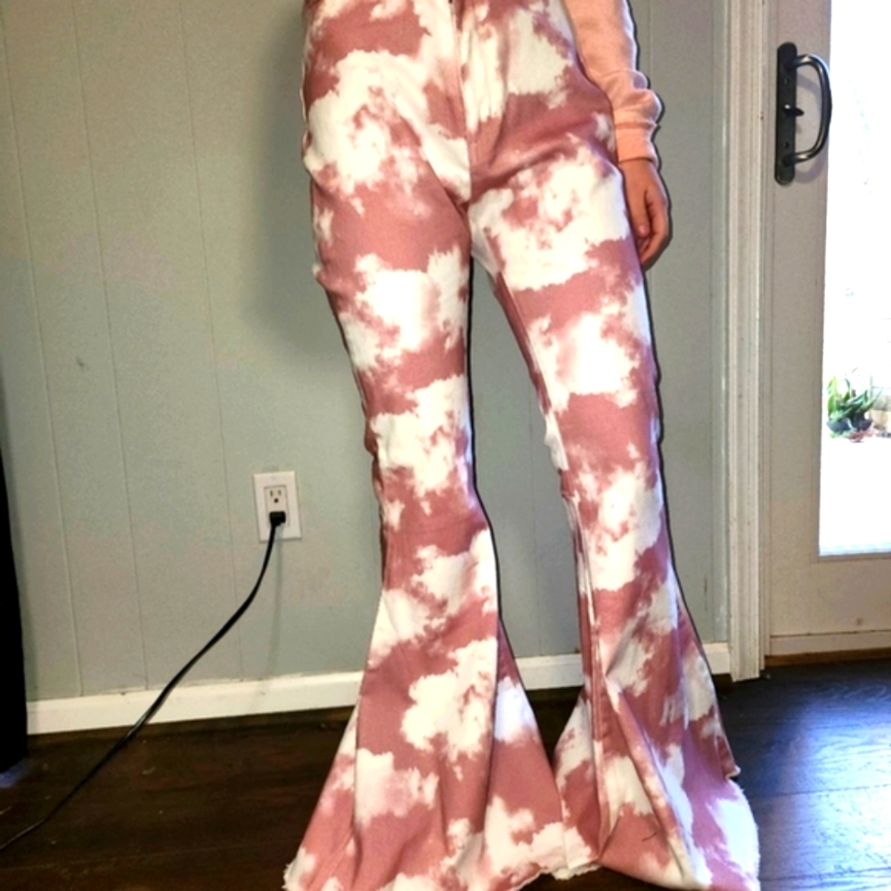 NWT Dolls Kill Trendy, Bad Ass Pink Clouds Stretchy Jeans - Picture 1 of 10